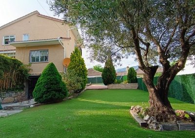 Casa rural Sierra de Guadarrama jardín.
